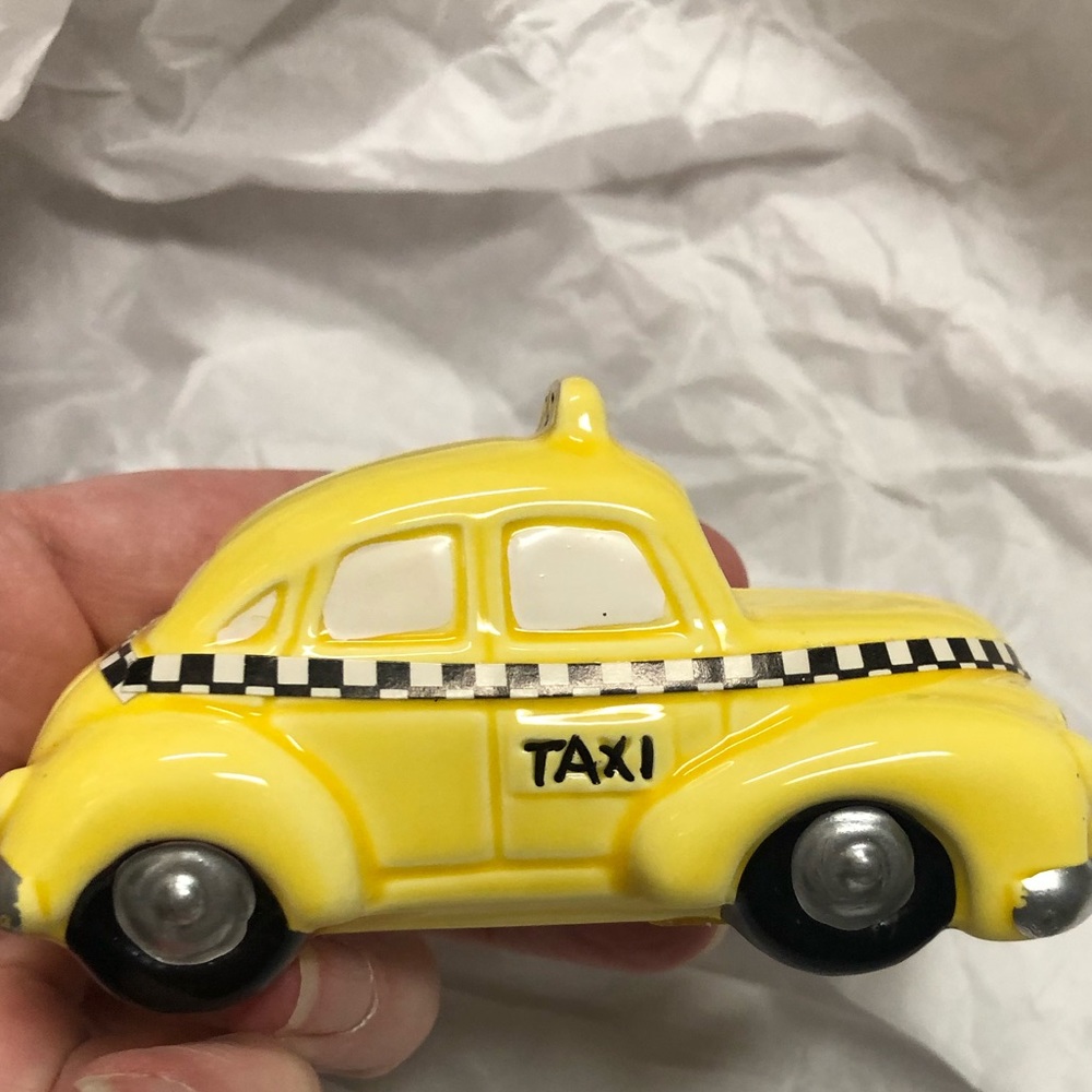 Dept 56 Yellow Taxi